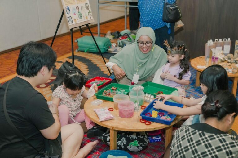 workshop lingkungan anak aktivitas recycle motorik